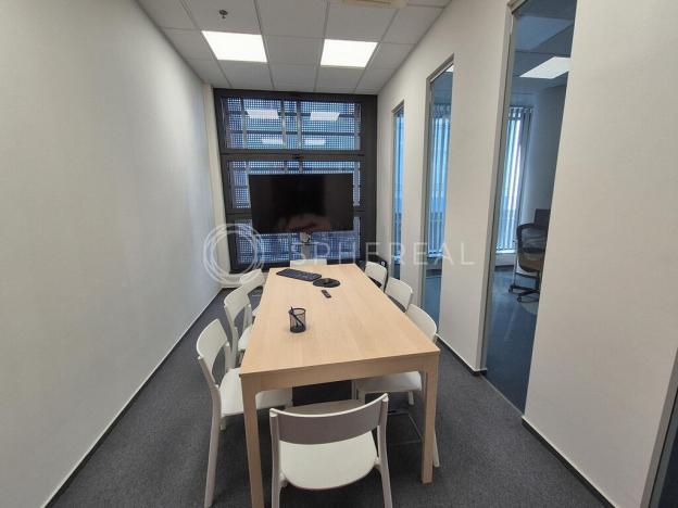 Pronájem kanceláře, Brno - Brno-město, Orlí, 302 m2