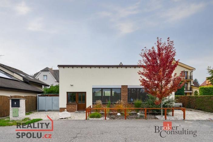 Pronájem komerční nemovitosti, Říčany, 81 m2