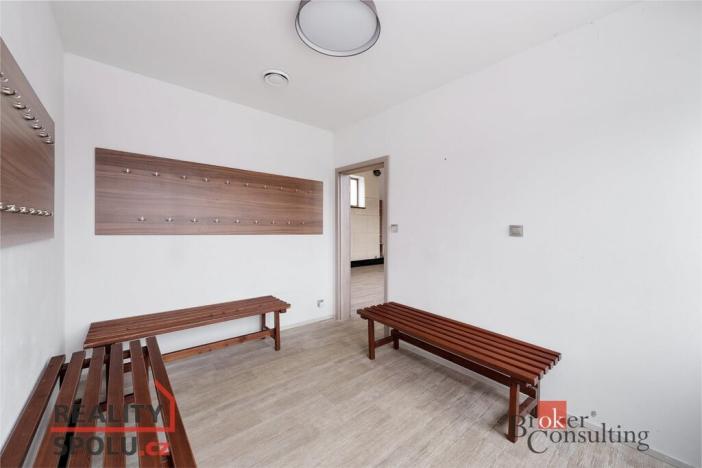 Pronájem komerční nemovitosti, Říčany, 81 m2