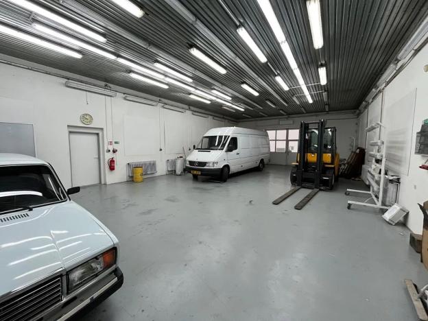 Pronájem výrobních prostor, Ledce, 153 m2
