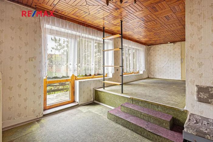 Prodej rodinného domu, Zlosyň, 307 m2