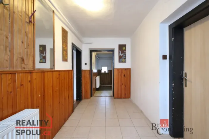 Prodej rodinného domu, Karlovice - Sedmihorky, 175 m2