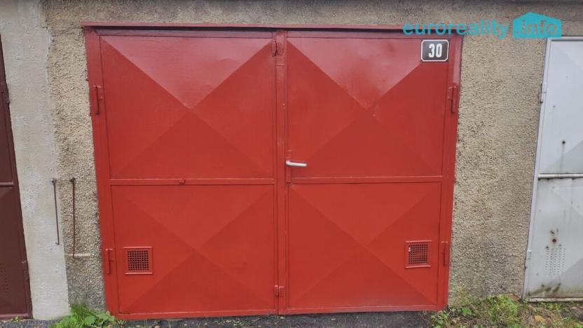 Prodej garáže, Luby, 18 m2