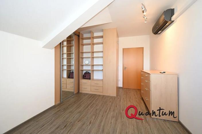 Pronájem bytu 3+kk, Praha - Libeň, Kovanecká, 77 m2