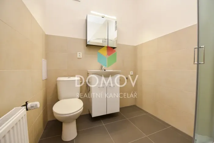 Pronájem bytu 1+1, Králův Dvůr, Bezručova, 40 m2