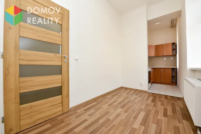 Pronájem bytu 1+1, Králův Dvůr, Bezručova, 40 m2