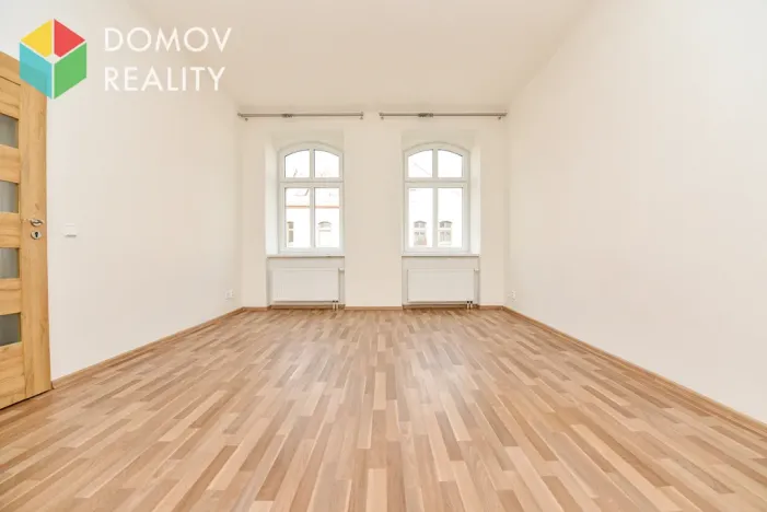 Pronájem bytu 1+1, Králův Dvůr, Bezručova, 40 m2