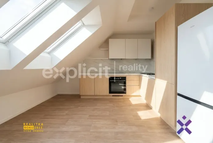 Prodej bytu 3+kk, Hostovlice, 75 m2