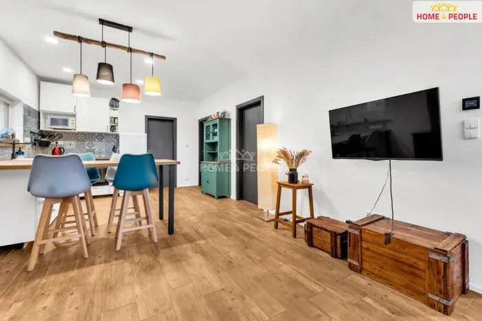 Prodej chaty, Káraný, B. Němcové, 58 m2