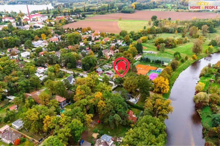 Prodej chaty, Káraný, B. Němcové, 58 m2