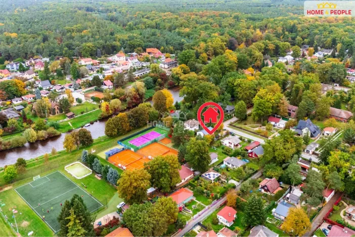 Prodej chaty, Káraný, B. Němcové, 58 m2