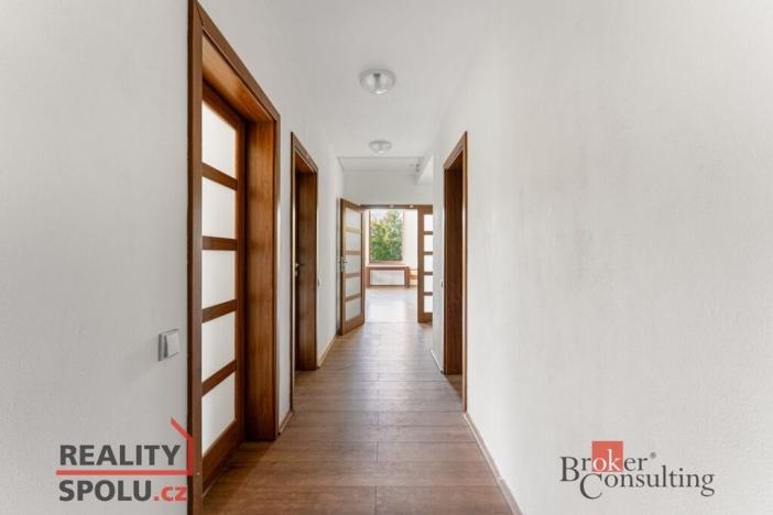 Prodej rodinného domu, Kamenice - Všedobrovice, Vnitřní, 298 m2