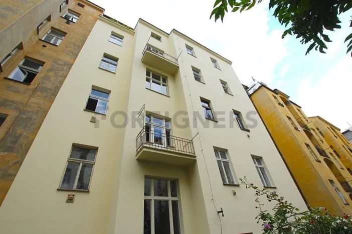 Pronájem bytu 1+1, Praha - Vinohrady, Mánesova, 38 m2