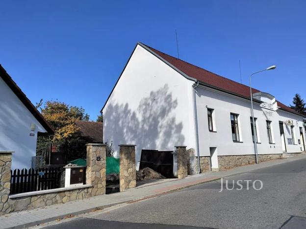 Prodej restaurace, Písek, Hradiště, 497 m2