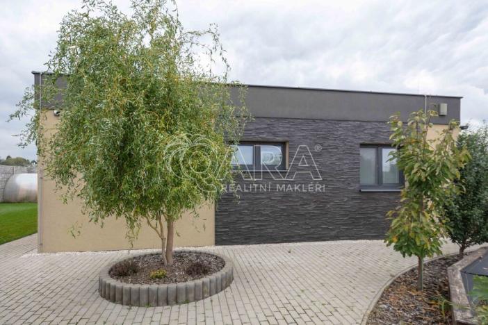 Prodej rodinného domu, Obříství, 107 m2