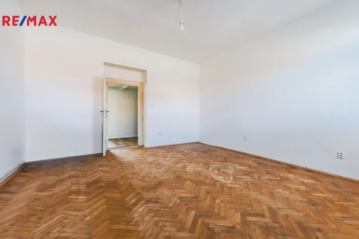 Pronájem bytu 1+1, Praha - Holešovice, Letohradská, 40 m2