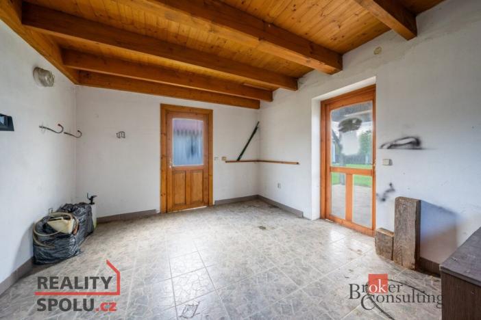 Pronájem vily, Dolní Břežany, V Zahradách, 369 m2