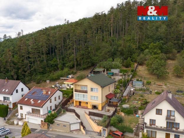 Prodej rodinného domu, Králův Dvůr, Na Stráni, 277 m2