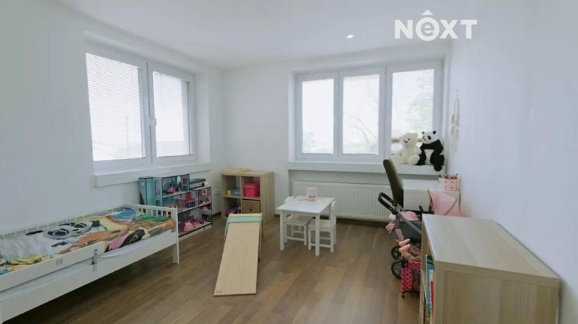 Prodej rodinného domu, Strážovice, 340 m2