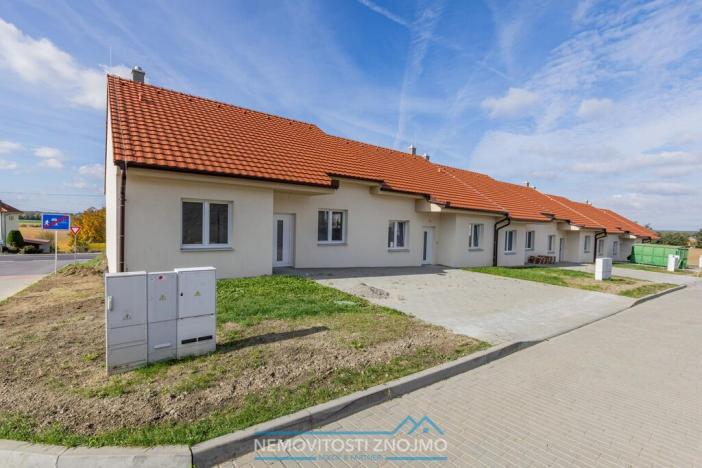 Prodej rodinného domu, Znojmo - Kasárna, 97 m2