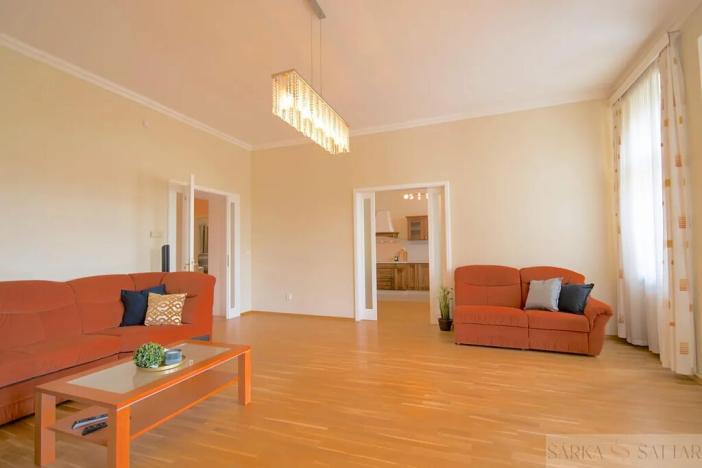 Prodej bytu 3+1, Praha - Nové Město, Masarykovo nábřeží, 130 m2