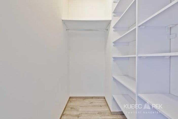 Prodej bytu 3+kk, Tábor, Kpt. Jaroše, 79 m2