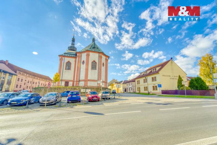 Pronájem obchodního prostoru, Bor, náměstí Republiky, 156 m2