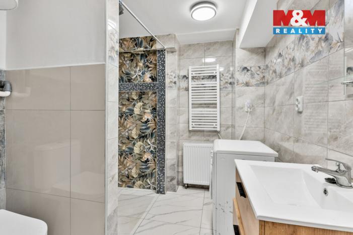 Prodej ubytování, Hamr na Jezeře, Liberecká, 905 m2