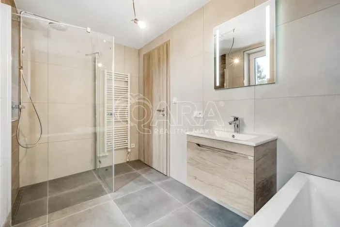 Prodej bytu 3+kk, Kunčice nad Labem, 88 m2