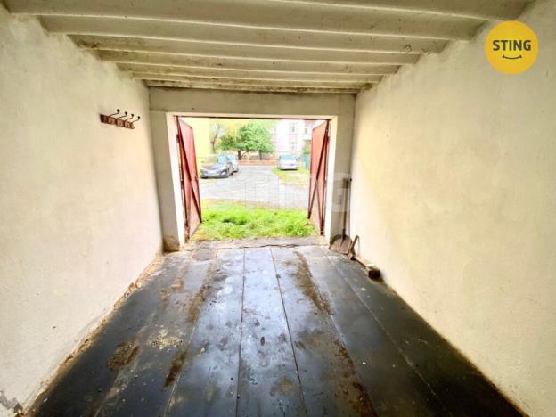 Pronájem garáže, Opava - Předměstí, Máchova, 16 m2