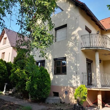 Prodej rodinného domu, Praha - Kyje, Branská, 402 m2