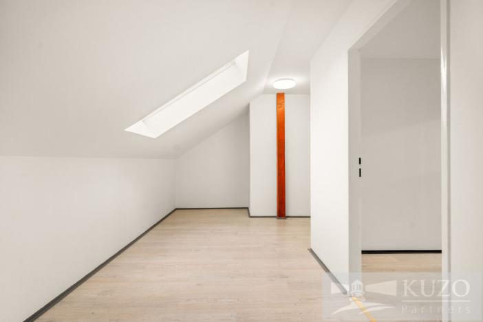Prodej bytu 3+kk, Byšice, B. Němcové, 122 m2