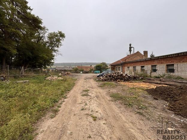 Prodej výrobních prostor, Nesovice, 1145 m2