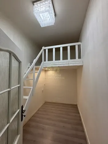 Prodej bytu 3+kk, Plzeň, Lobezská, 61 m2