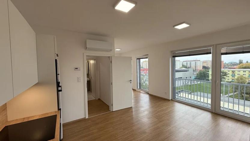 Pronájem bytu 1+kk, Přerov, Čechova, 39 m2