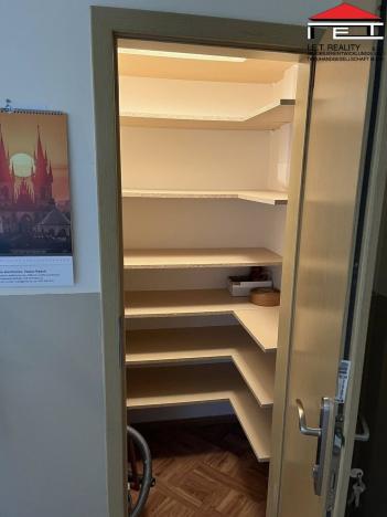 Pronájem bytu 1+1, Panenské Břežany, Družstevní, 38 m2