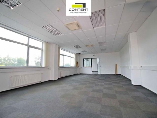 Pronájem výrobních prostor, Chomutov, Karlovarská, 11500 m2