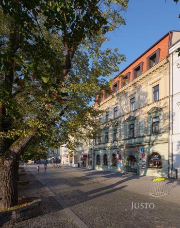 Pronájem kanceláře, Uherské Hradiště, Masarykovo náměstí, 19 m2