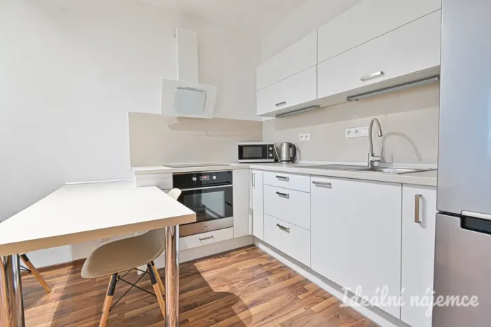 Pronájem bytu 2+kk, Brno, Říčanská, 47 m2