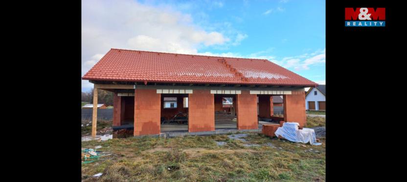 Prodej rodinného domu, Hatín, 748 m2