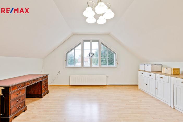 Prodej rodinného domu, Suchdol - Vysoká, 256 m2