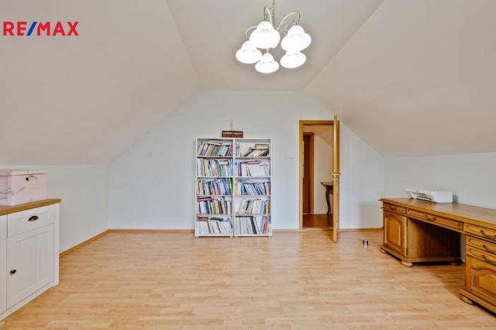 Prodej rodinného domu, Suchdol - Vysoká, 256 m2