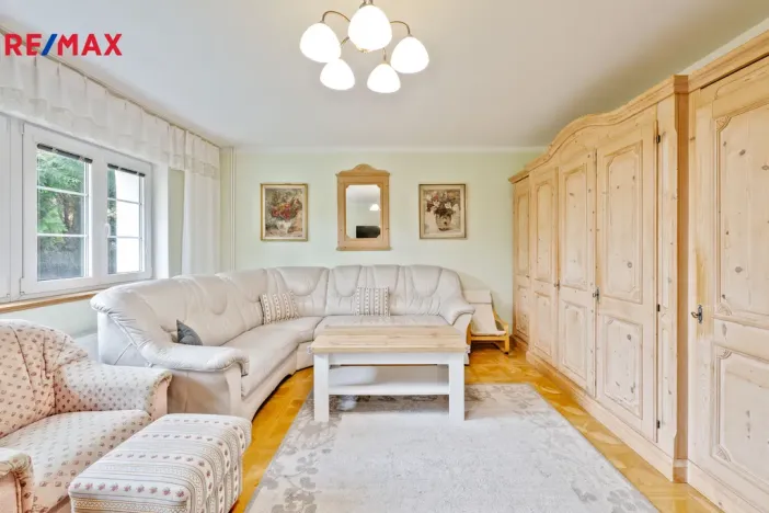 Prodej rodinného domu, Suchdol - Vysoká, 256 m2