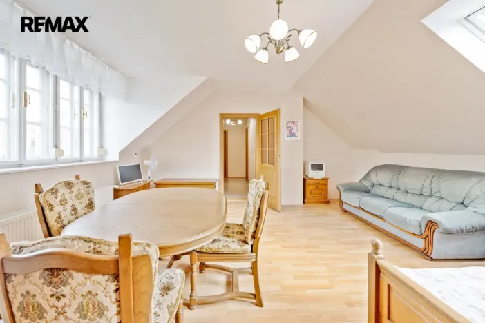 Prodej rodinného domu, Suchdol - Vysoká, 256 m2