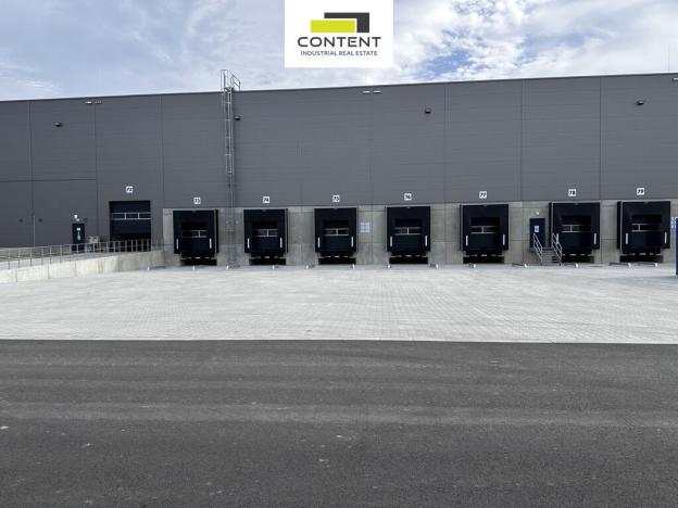 Pronájem výrobních prostor, Pardubice - Rosice, Salavcova, 7823 m2