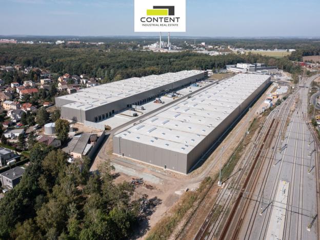 Pronájem výrobních prostor, Pardubice - Rosice, Salavcova, 7823 m2