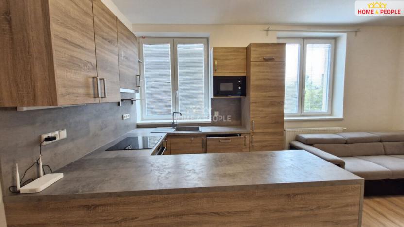Pronájem bytu 3+kk, Pohořelice, Znojemská, 70 m2
