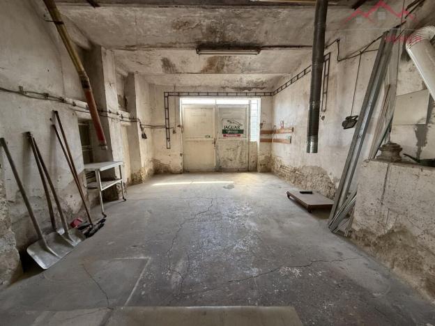 Prodej výrobních prostor, Spořice, Lipová, 250 m2