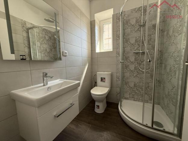 Pronájem bytu 3+kk, Chomutov, Vršovců, 75 m2