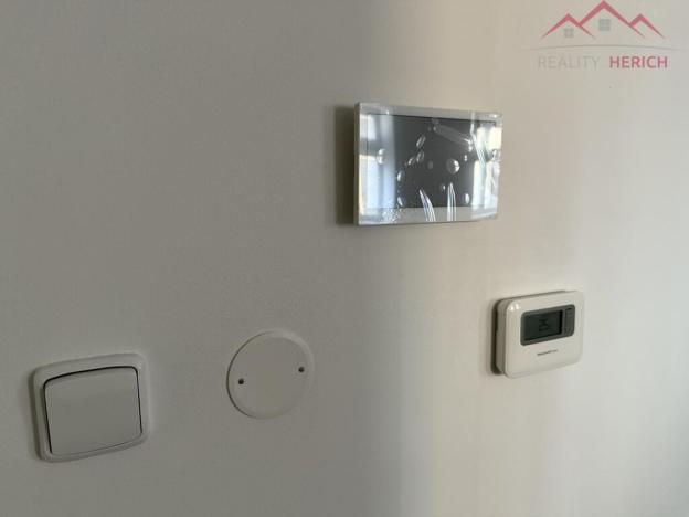 Pronájem bytu 3+kk, Chomutov, Vršovců, 75 m2